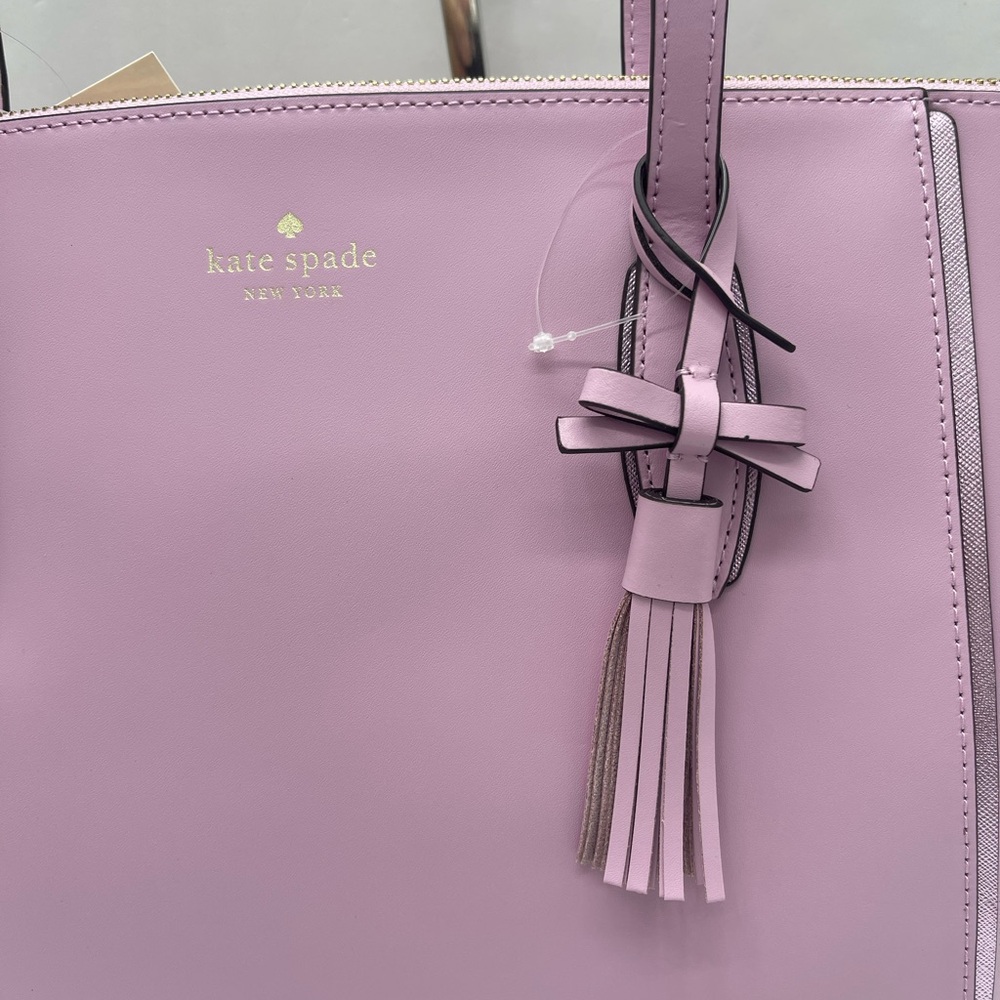 KATE SPADE KALI Quartz Pink Lg Shoulder Tote
Quartz Pink
NWT - Picture 2 of 16